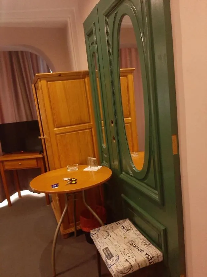 Pop Bogomil Family Hotel صوفيا